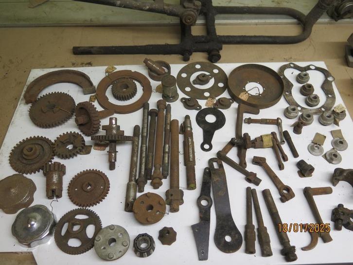 FN M70  en andere  ONDERDELEN, Motoren, Onderdelen | Oldtimers, Ophalen of Verzenden