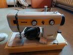Retro naaimachine in draagkoffer, Hobby en Vrije tijd, Naaimachines en Toebehoren, Ophalen of Verzenden, Gebruikt, Naaimachine