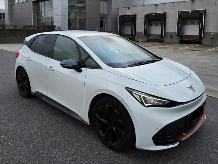 Cupra Born 58Kwh Alcantara/massage/fabrieksgarantie 04/26, Auto's, Cupra, Particulier, Born, ABS, Achteruitrijcamera, Adaptieve lichten