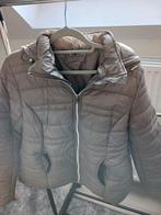 Beige jas net als nieuw te koop.M 44, Kleding | Dames, Ophalen, Zo goed als nieuw, Beige