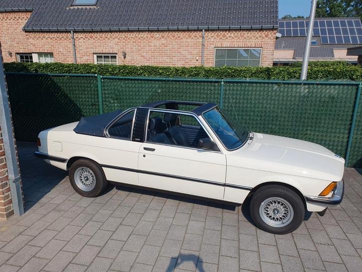Bmw 323i e21 baur, Auto's, BMW, Particulier, 3 Reeks, Benzine, Cabriolet, 2 deurs, Handgeschakeld, Wit, Blauw, Leder, Achterwielaandrijving