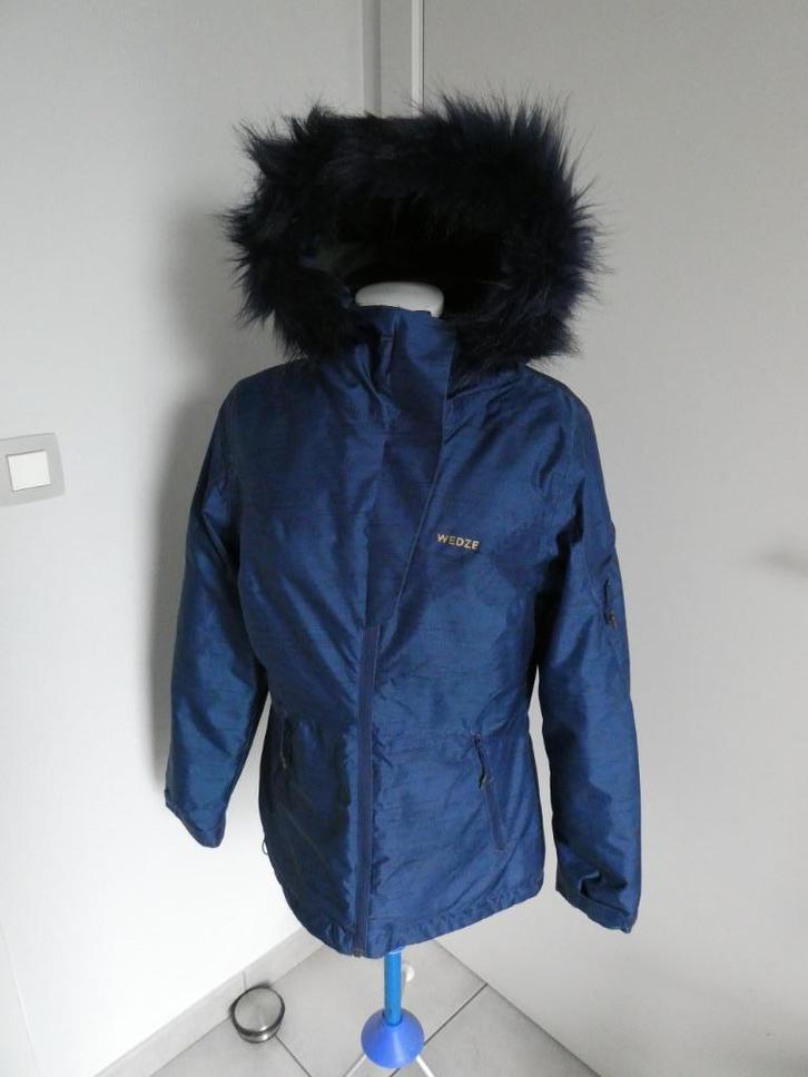 Warme winterjas met kap, Kinderen en Baby's, Kinderkleding | Maat 164, Gebruikt, Meisje, Jas, Ophalen of Verzenden