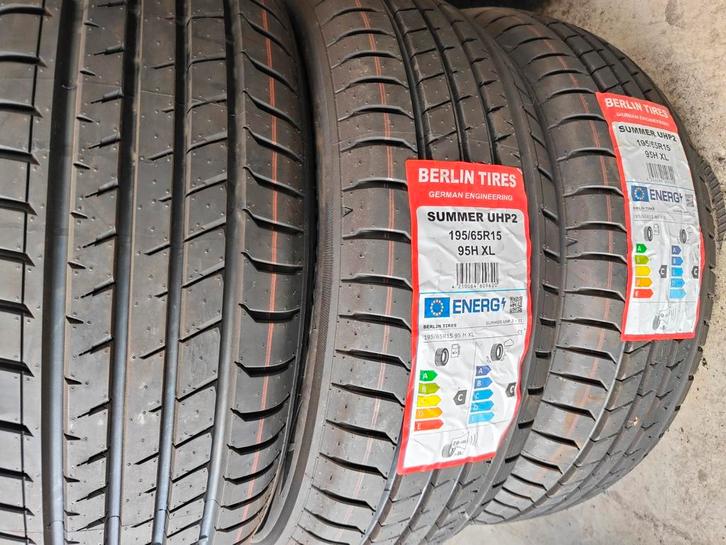 195/65r15 95h Berlin tires 60€ per stuk 19565r15 195/65/r15, Auto diversen, Autosport-onderdelen, Zo goed als nieuw, Ophalen of Verzenden