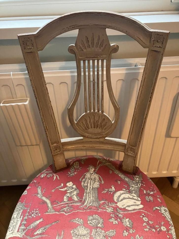 Chaise d'époque Louis XVI, Antiquités & Art, Antiquités | Meubles | Chaises & Canapés, Enlèvement