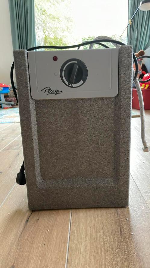 Plieger close-in keukenboiler 10 liter, Doe-het-zelf en Bouw, Chauffageketels en Boilers, Boiler, Ophalen