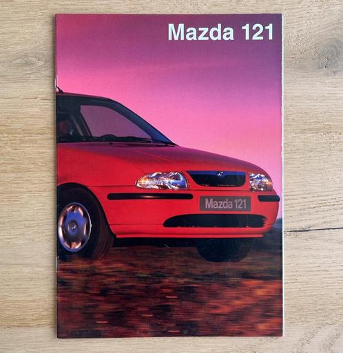 Mazda 121 BE-NL 1996 brochure, Boeken, Auto's | Folders en Tijdschriften, Gelezen, Mazda, Ophalen of Verzenden
