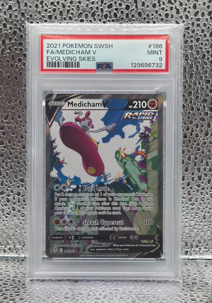Pokémon - Medicham V 186/203 - PSA 9, Hobby en Vrije tijd, Verzamelkaartspellen | Pokémon, Nieuw, Overige typen, Foil, Ophalen of Verzenden