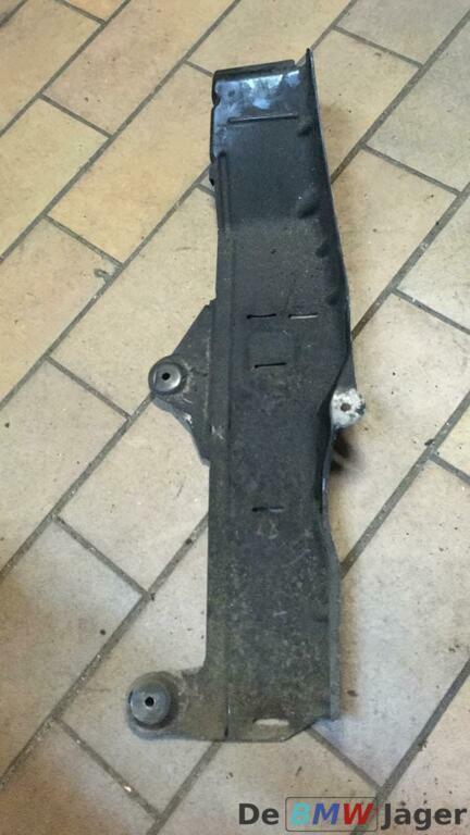 Beschermplaat brandstofilter BMW 3-serie E46 13328230397, Auto-onderdelen, Carrosserie, BMW, Gebruikt, Ophalen of Verzenden
