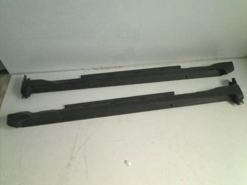 SIDESKIRT SET Toyota C-HR (X1,X5) (01-2016/-) (75852F4010-), Auto-onderdelen, Carrosserie, Toyota, Gebruikt