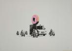 Banksy - Strawberry Donut, Antiek en Kunst, Kunst | Litho's en Zeefdrukken, Ophalen of Verzenden