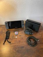 Nintendo Switch V1 Unpatched + 64GB micro SD + RCM Jig, Gebruikt, Ophalen of Verzenden