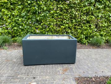 Bloembak polyester antraciet beschikbaar voor biedingen