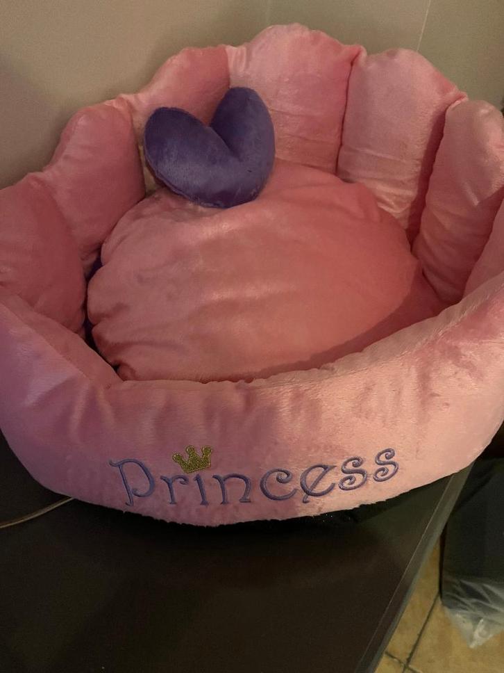 prachtige katten/puppy mand princess nieuw, Animaux & Accessoires, Paniers pour chats, Neuf, Enlèvement ou Envoi