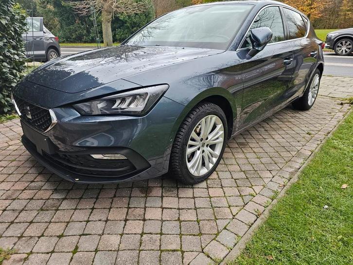 SEAT LEON 1.0e Tsi* Automatique* Nieuw Model * 1er PRo*, Autos, Seat, Particulier, Leon, ABS, Caméra de recul, Phares directionnels
