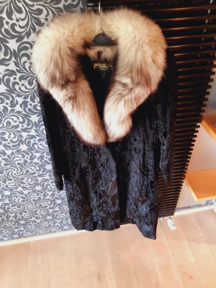 Vintage bontmantel gemaakt in Griekenland, Kleding | Dames, Jassen | Winter, Gedragen, Zwart, Ophalen