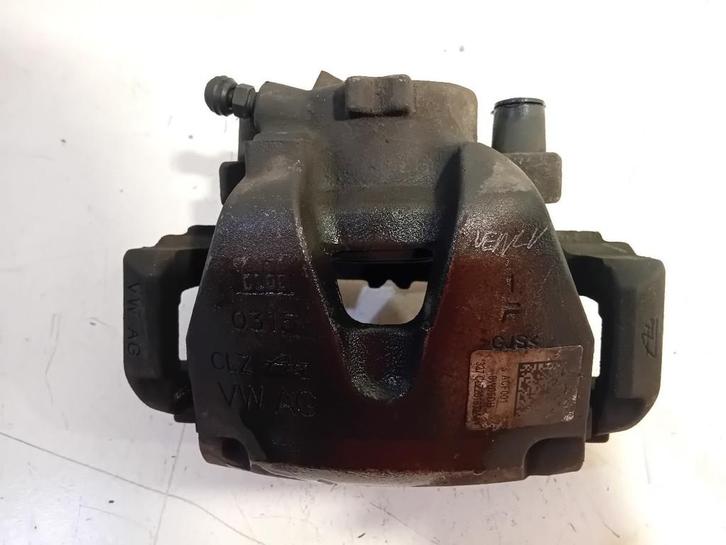 REMKLAUW LINKS VOOR Audi A4 Avant (B9) (8W05DH), Auto-onderdelen, Remmen en Aandrijving, Audi, Gebruikt