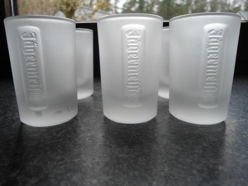 jägermeister Shotglazen (borrelglazen) 2cl - melkglas wit, Collections, Verres & Petits Verres, Neuf, Verres et Verres à shot