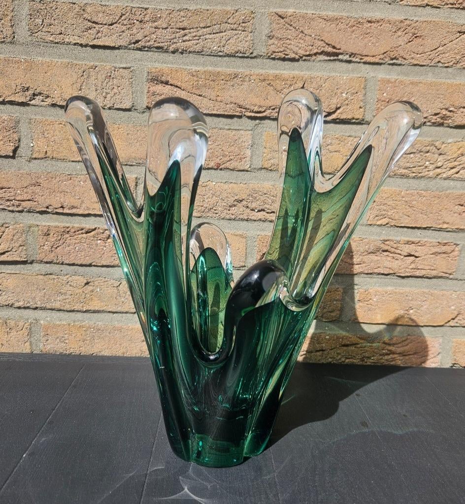 Groen-met-kleurloze glazen Murano "vingervaas ", Antiek en Kunst, Ophalen of Verzenden