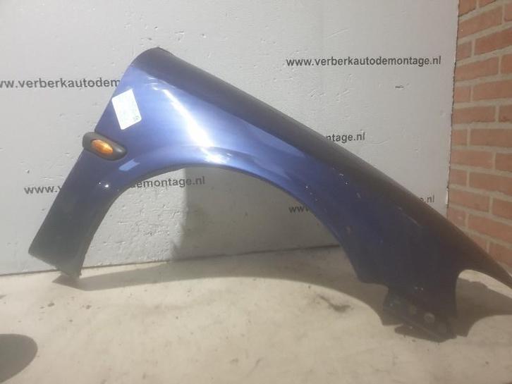 SPATBORD RECHTS VOOR Opel Vectra B Caravan (31), Auto-onderdelen, Carrosserie, Spatbord, Opel, Voor, Rechts, Gebruikt