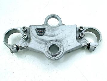 KROONPLAAT Triumph Daytona 995 2002-2006 (955i) beschikbaar voor biedingen