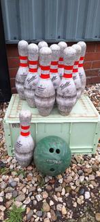 Set met 10 Bowling pins, kegels en een bal, Ophalen, Gebruikt, Overige typen