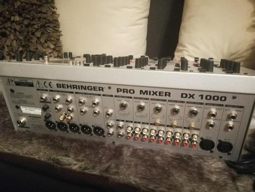 Behringer Pro Table de mixage DX 1000, Musique & Instruments, Tables de mixage, Enlèvement