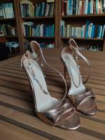 Chaussures de danse dorées taille 39, Enlèvement ou Envoi