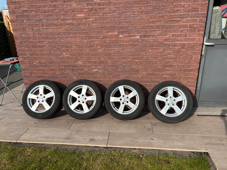 Winterbanden 16” michelin, Auto-onderdelen, Banden en Velgen, Band(en), Winterbanden, 16 inch, 205 mm, Personenwagen, Gebruikt