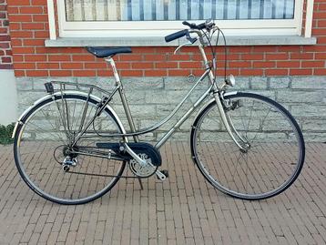 Dames sportffiets MOONS , Shimano 105 nette staat!!! beschikbaar voor biedingen