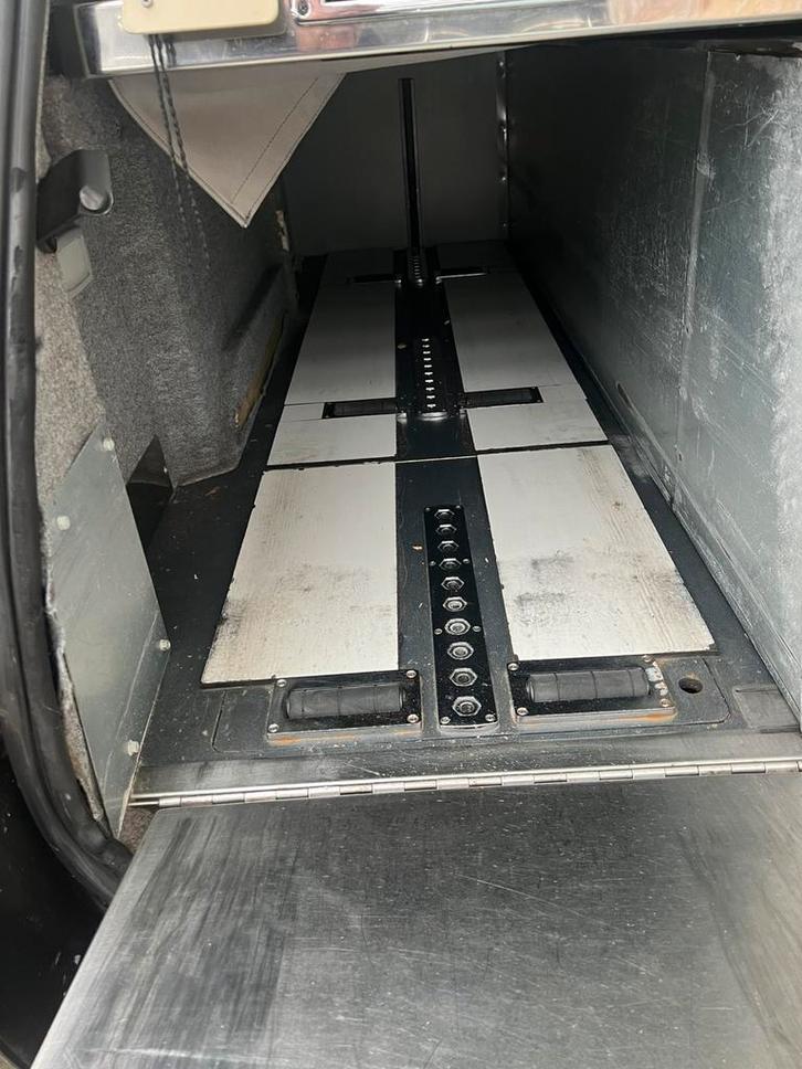 Lancia voyager 2.8 crd, Auto's, Lancia, Particulier, Voyager, ABS, Achteruitrijcamera, Airbags, Airconditioning, Alarm, Bluetooth