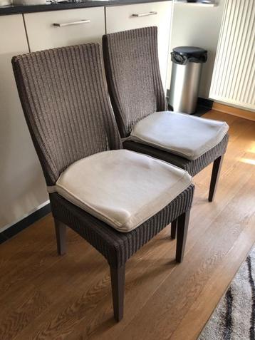 4 Stoelen in loom voor 80 € samen beschikbaar voor biedingen