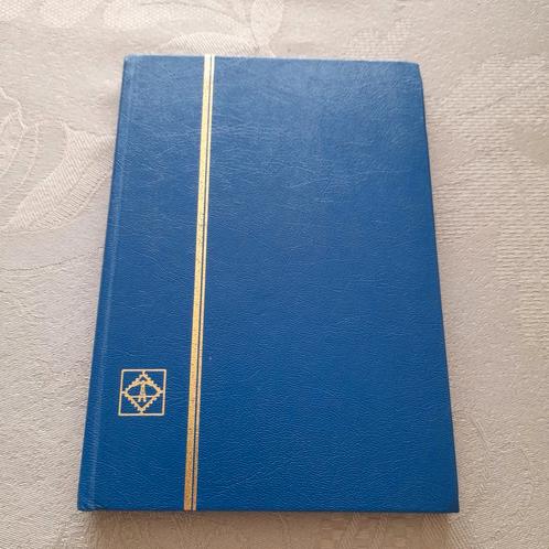 107 postzegels in album - postfris . ( lot 1 ), Postzegels en Munten, Postzegels | Volle albums en Verzamelingen, Ophalen of Verzenden