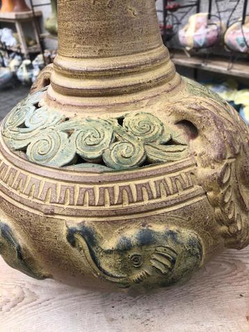 UNIEKE VAAS VAZEN TERRACOTTA  Olifant bloemenvaas beschikbaar voor biedingen