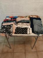 20 sjaals voor 10 euro, Vêtements | Femmes, Bonnets, Écharpes & Gants, Enlèvement