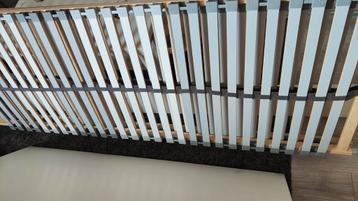 Ikea Bed 140cm x 200cm  beschikbaar voor biedingen