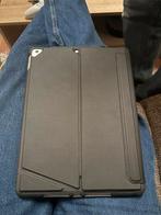 Ipad 8 2020 + apple pencil + toetsenbord hoesje, Computers en Software, Ophalen, Zo goed als nieuw