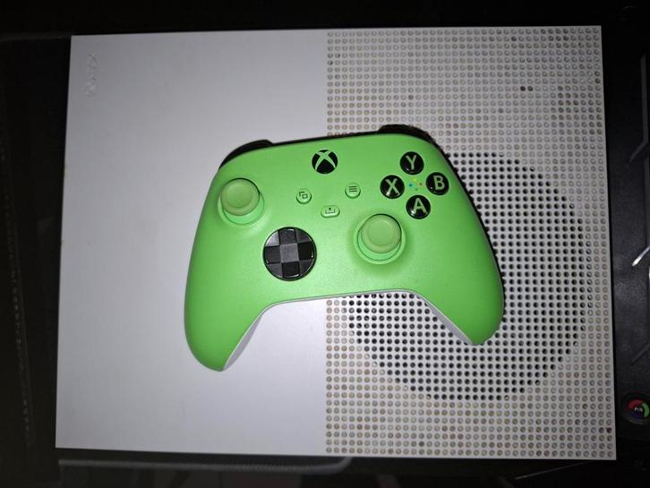 Xbox one S 1tb, Games en Spelcomputers, Spelcomputers | Xbox One, Zo goed als nieuw, Xbox One, Ophalen of Verzenden