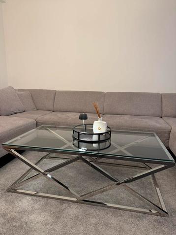 Moderne salontafel glas en chroom beschikbaar voor biedingen