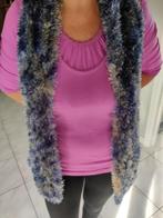 Nieuw, met de hand gebreid fluffy sjaaltje., Hobby en Vrije tijd, Breien en Haken, Ophalen of Verzenden, Nieuw, Breien, Naald