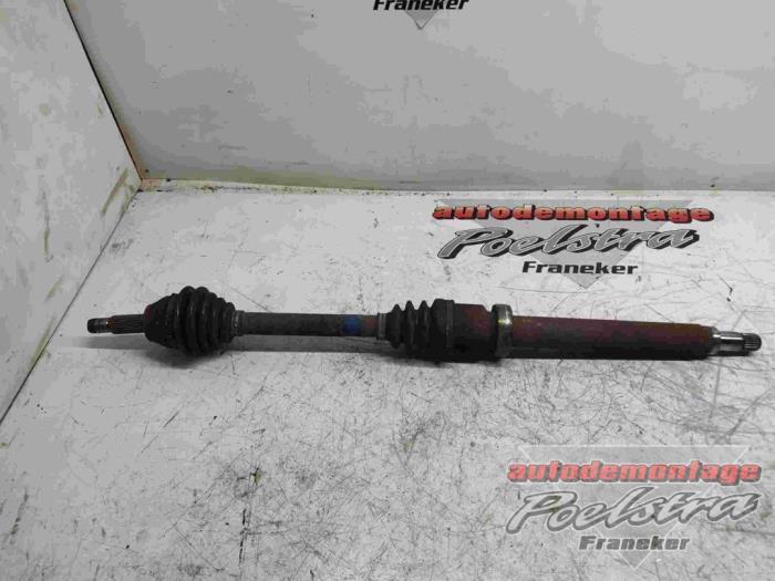 Aandrijfas rechts-voor van een Ford Fiesta, Auto-onderdelen, Remmen en Aandrijving, Ford, Gebruikt, 3 maanden garantie, Ophalen of Verzenden