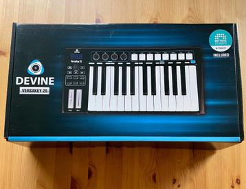 Clavier MIDI USB Devine VersaKey 25 touches avec pads de bat