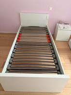 Eenpersoonsbed met matras, Huis en Inrichting, Ophalen, Eenpersoons, Matras