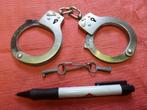 menottes pour enfants - jeux de Police et bandits, Enlèvement ou Envoi, Utilisé