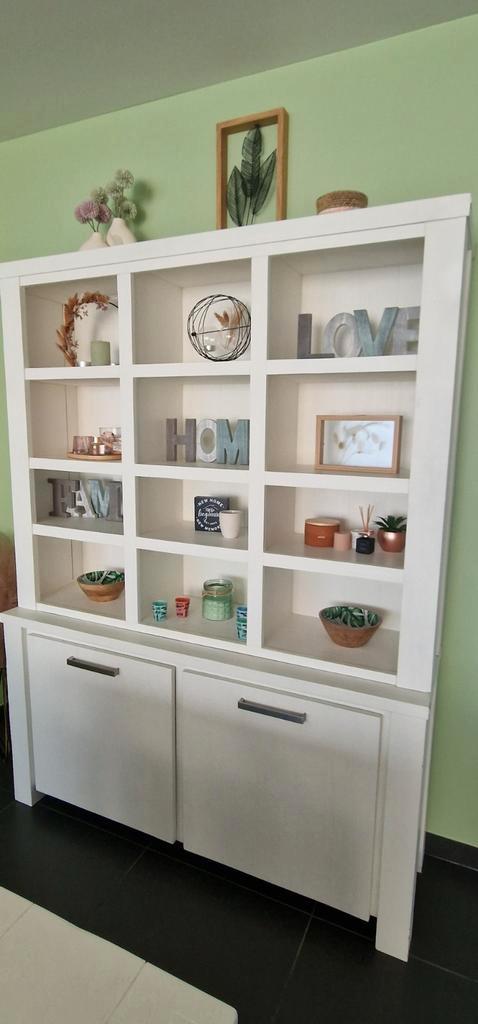 Ensemble table à manger, armoire et table basse Xooon, Maison & Meubles, Maison & Meubles | Autre, Utilisé, Enlèvement