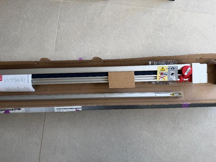 Velux verduisterend rolgordijn blauw DKL S06 1100SC, Huis en Inrichting, Stoffering | Gordijnen en Lamellen, Nieuw, Blauw, Ophalen