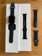 Apple Watch SE 44 mm + 3 Apple bandjes, Ophalen, IOS, Zo goed als nieuw, Grijs
