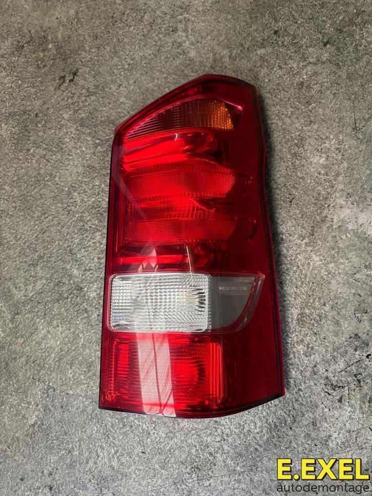 Achterlicht Rechts Mercedes Vito W447 Vanaf 2014 2SK011581, Autos : Pièces & Accessoires, Éclairage, Mercedes-Benz, Utilisé, Origine de la pièce connue