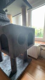 Arbre à chat, Ophalen, Zo goed als nieuw