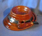cendrier forme chapeau avec pipe en terre cuite emaillée, Collections, Enlèvement ou Envoi, Utilisé, Cendrier
