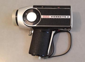 Caméra vidéo Super 8 vintage des années 1960